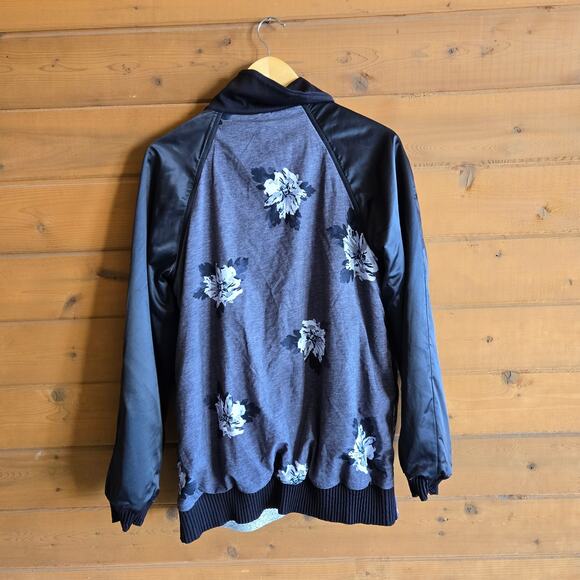 Lululemon Reversible Bomber Both Ways Atomic Flower Jacket Heather Gray 12 Coat - Picture 5 of 14